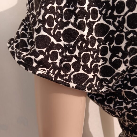 Elle White and Black Mini Dress Size X Small - Picture 6 of 9